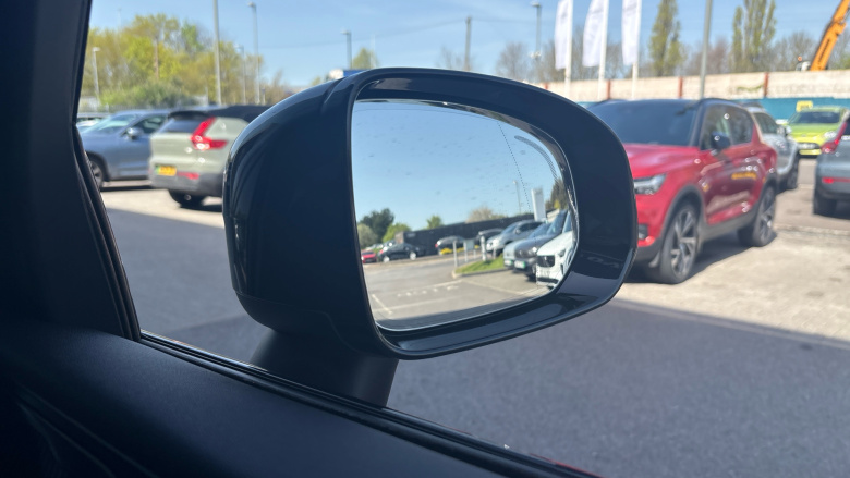 Volvo XC60 2.0 T6 [350] RC PHEV Plus Dark 5dr AWD Geartronic Estate